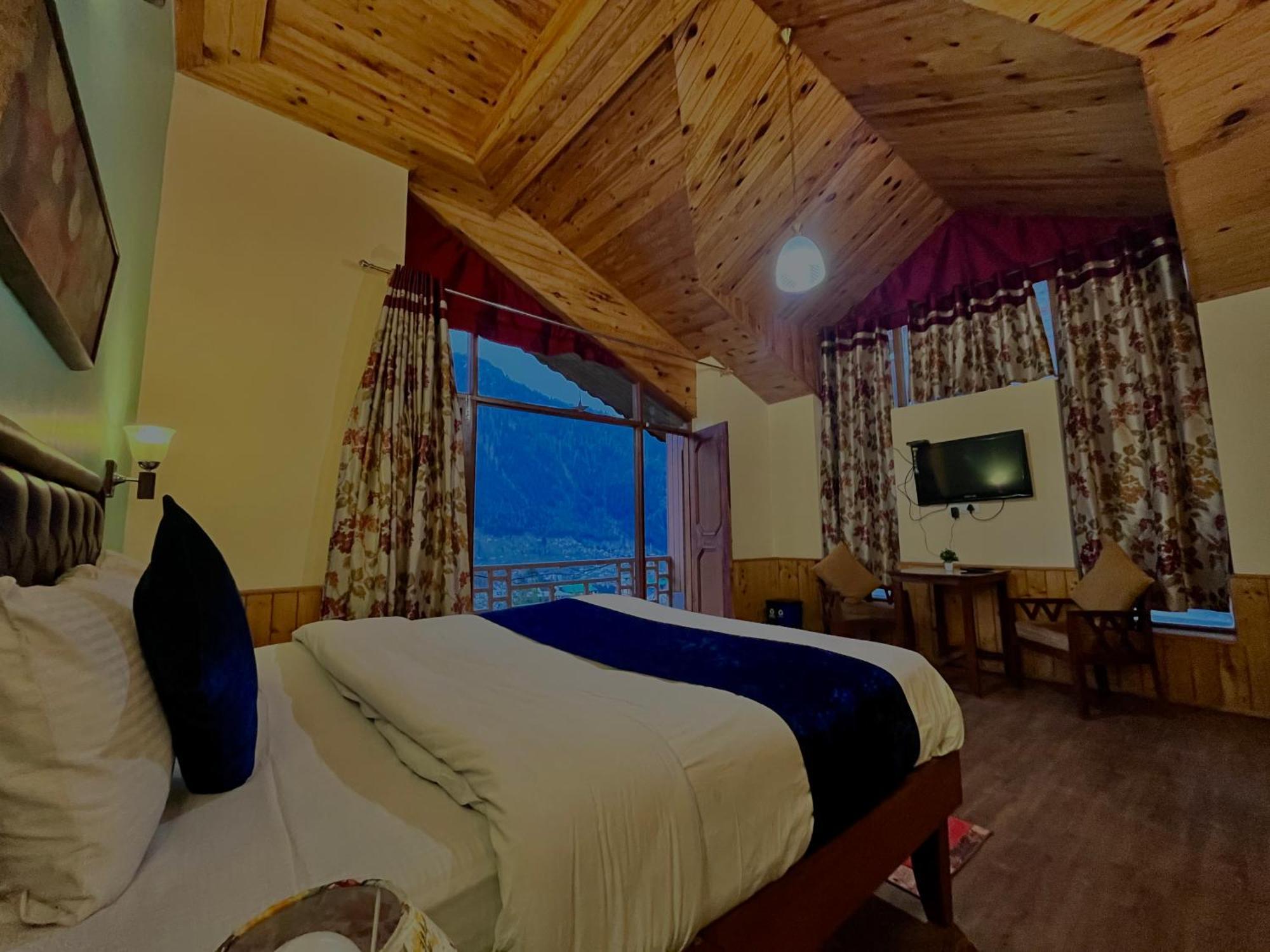 The Manu Emerald # Farmhouse # Top Selling Cottage In Manali # Peaceful Heritage Cozy Stay # Lawn With Bonfire # Most Awarded Exterior foto